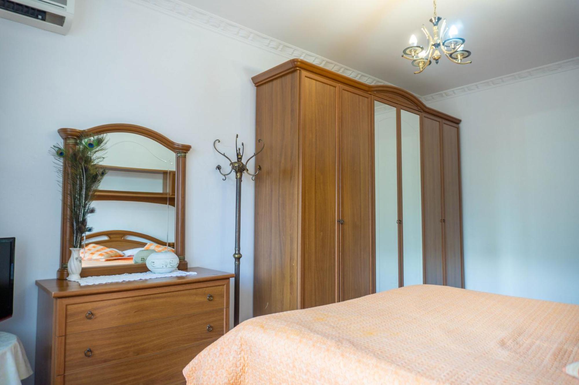 Bllok Bright Private Bedrooms With Private Bathroom On Shared Gasthuis